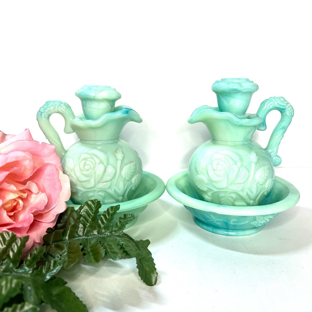2 Vintage 1978 Avon Skin So Soft Bottles, Stoppers and Bowls. Excellent. Pretty